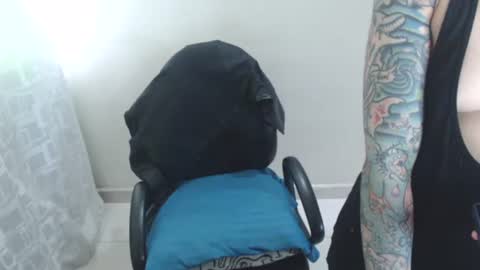 Snapshot of taissa_farmigga_vera chatting on October 2025 09:37:01 PM Juli online show from October 2025 09:37:01 PM