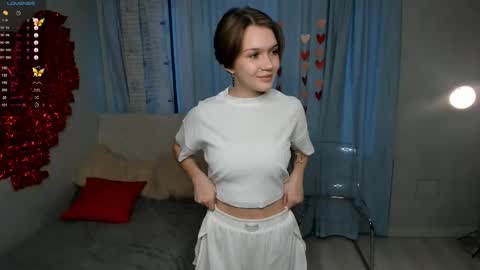 Jessi online show from February 2025 11:17:02 AM