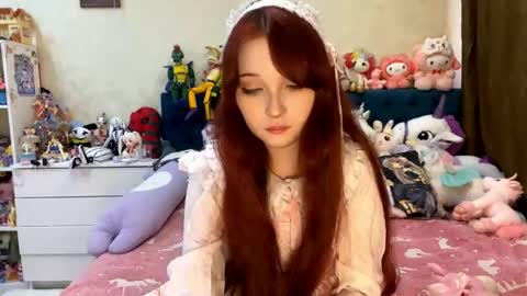 Eva   online show from May 2026 07:15:02 AM