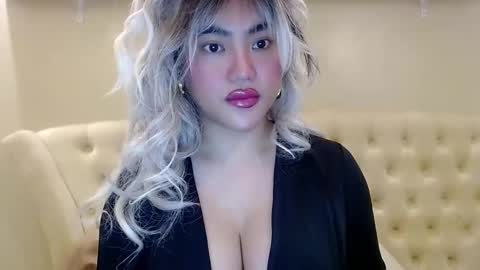 Lena online show from February 2025 03:52:01 PM