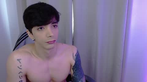 takeru___ online show from October 2025 01:23:02 PM