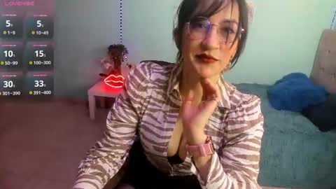 Snapshot of talia_mystic chatting on July 2026 02:08:02 PM Talia mia online show from July 2026 02:08:02 PM