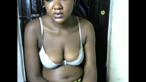 tall_choco online show from February 2026 12:18:02 AM