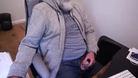 tallguy4unow online show from May 2026 07:55:02 PM
