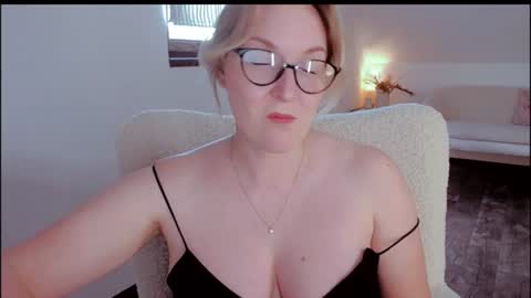 Snapshot of tallinnlove chatting on June 2026 11:13:01 AM tallinnlove online show from June 2026 11:13:01 AM