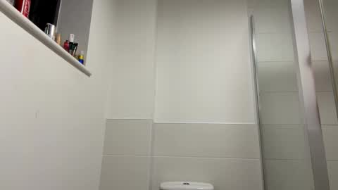 Tall Paul online show from February 2026 09:59:02 PM