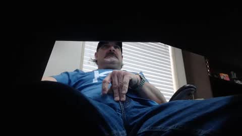 Snapshot of talltexxxan chatting on February 2025 09:52:01 PM talltexxxan online show from February 2025 09:52:01 PM