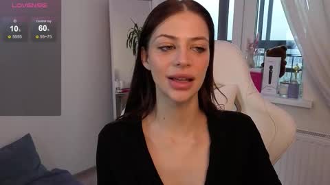 Snapshot of tamagotchi_san chatting on November 2025 05:07:02 AM Daria Promisess online show from November 2025 05:07:02 AM