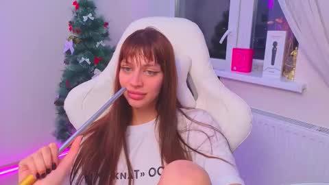 Snapshot of tamagotchi_san chatting on January 2026 05:26:01 PM Daria Promisess online show from January 2026 05:26:01 PM