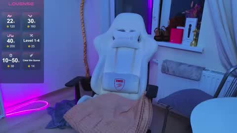 Snapshot of tamagotchi_san chatting on January 2026 04:22:02 PM Daria Promisess online show from January 2026 04:22:02 PM