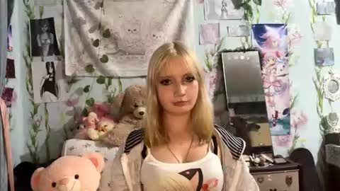 Snapshot of tamamorgner chatting on June 2026 05:13:02 PM Tama online show from June 2026 05:13:02 PM