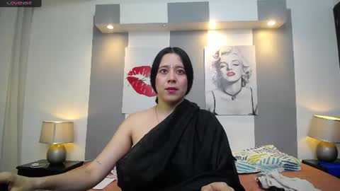 Snapshot of tamara_priya chatting on June 2026 11:53:01 AM Tamara online show from June 2026 11:53:01 AM