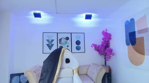 Snapshot of tamara_slimx chatting on May 2026 03:35:01 AM Tamara online show from May 2026 03:35:01 AM