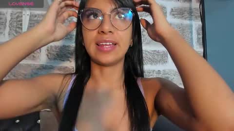 Tamy  online show from January 2025 06:49:02 PM