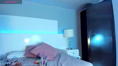 Tamy  online show from February 2025 06:51:01 PM