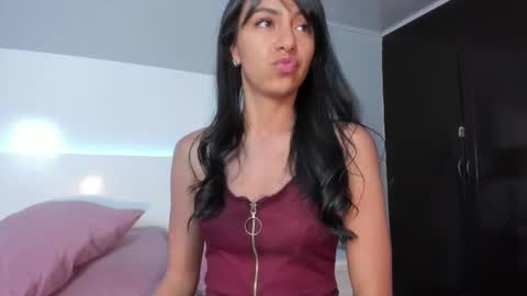 Tamy  online show from February 2025 06:58:01 PM