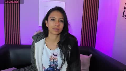 Tamy  online show from January 2026 02:08:01 PM