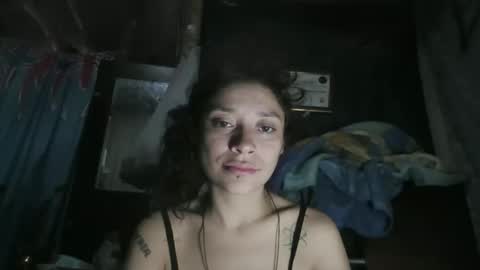 Snapshot of tamaranauthyy chatting on April 2026 09:28:02 PM tamaranauthyy online show from April 2026 09:28:02 PM