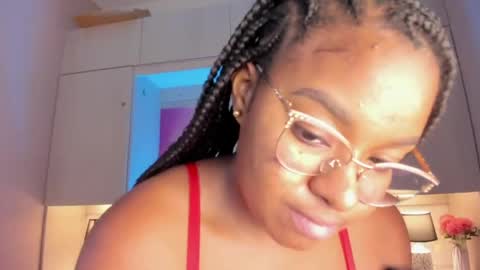 Tami online show from May 2026 07:55:01 PM