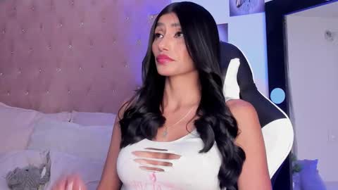 Im Tami online show from November 2025 02:58:01 AM