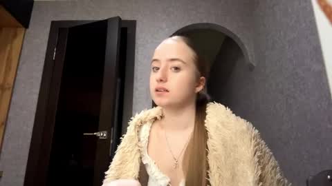 Karina online show from April 2026 02:23:02 PM