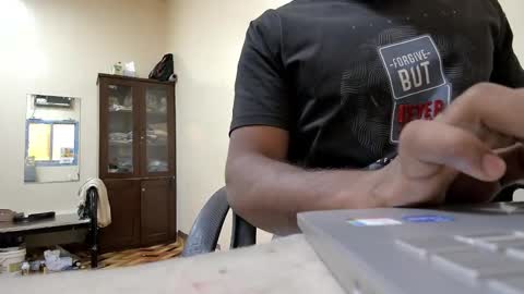 tamilan_da75 online show from December 2024 06:20:02 AM