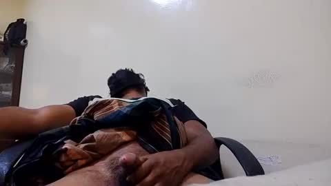 tamilan_da75 online show from February 2025 10:18:02 AM