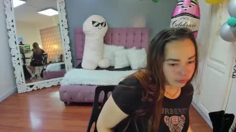 Snapshot of tammyparker_ chatting on October 2025 03:01:02 AM Tammara online show from October 2025 03:01:02 AM