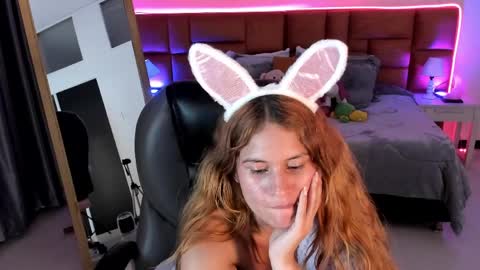 Tamy  online show from April 2026 08:22:02 AM