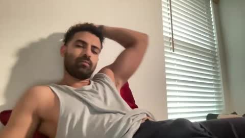 Snapshot of tan_and_spicy chatting on December 2024 09:47:02 PM tan and spicy online show from December 2024 09:47:02 PM