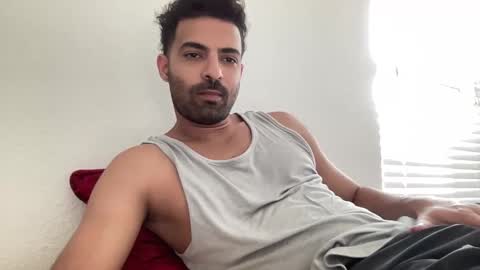 Snapshot of tan_and_spicy chatting on December 2024 08:36:01 PM tan and spicy online show from December 2024 08:36:01 PM