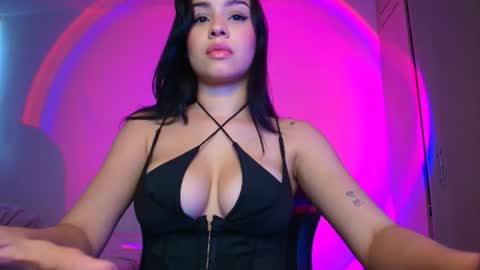 Snapshot of tana_lux chatting on July 2026 10:12:02 PM Aytana online show from July 2026 10:12:02 PM