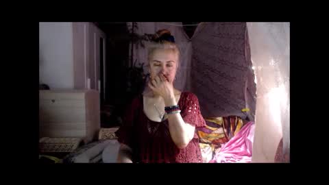 Milena online show from December 2025 08:14:02 PM