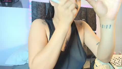 Snapshot of taniamilan chatting on June 2026 08:33:02 AM Tania online show from June 2026 08:33:02 AM