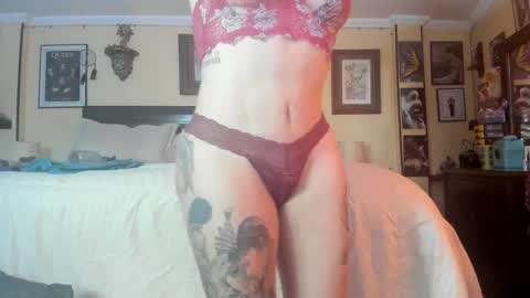 Tania Marin online show from December 2024 11:45:02 AM