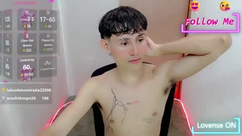 Snapshot of tanjiro_cute chatting on January 2025 06:35:01 AM Andres online show from January 2025 06:35:01 AM