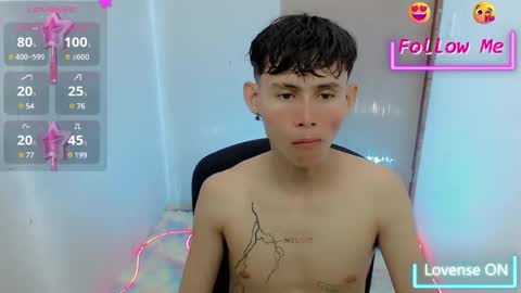 Snapshot of tanjiro_cute chatting on January 2025 11:50:02 PM Andres online show from January 2025 11:50:02 PM