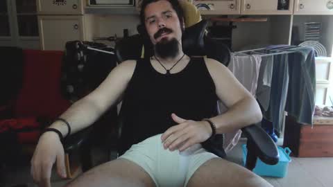 Snapshot of tantra_man_yogi chatting on May 2026 10:43:02 AM Tantra Man Yogi online show from May 2026 10:43:02 AM