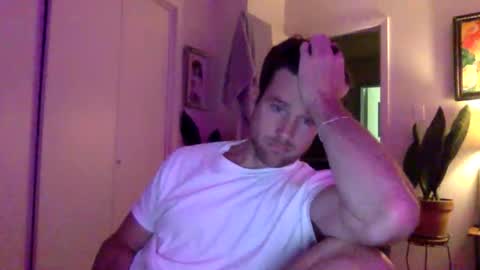 Dr. Love online show from November 2025 01:26:01 AM