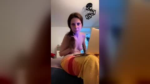 Snapshot of tanya_amelly chatting on August 2026 03:27:02 PM Tanya online show from August 2026 03:27:02 PM