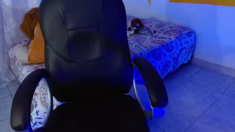 Snapshot of tanya_joseph_ chatting on December 2024 01:29:01 AM Tanya Joseph online show from December 2024 01:29:01 AM