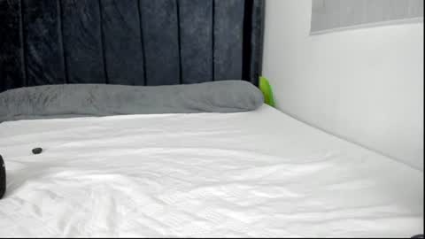 tara__ online show from July 2026 01:57:01 PM