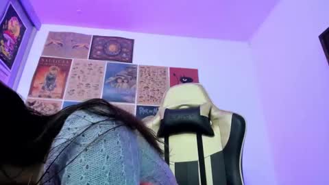    online show from January 2025 07:34:01 PM