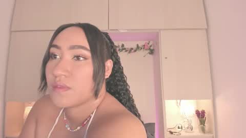  T A R A  online show from December 2025 04:30:02 AM