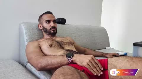 Snapshot of tarek_dan chatting on March 2025 01:29:02 PM Tarek online show from March 2025 01:29:02 PM