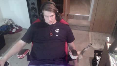 tarus333 online show from November 2025 06:57:01 AM