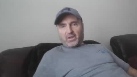 Snapshot of tarzeny77 chatting on January 2026 05:38:01 PM tarzeny77 online show from January 2026 05:38:01 PM