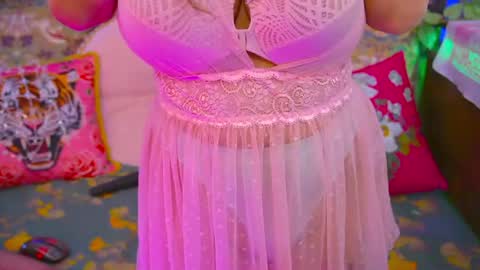 Vivian  Clark online show from July 2026 09:46:01 AM
