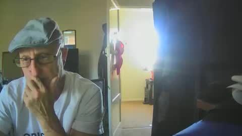 Snapshot of taslicks0739 chatting on December 2025 12:01:02 PM Tas online show from December 2025 12:01:02 PM