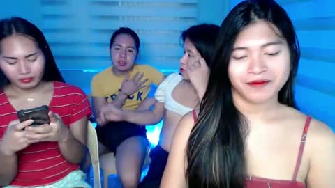 Snapshot of tasteofinnocent69 chatting on January 2025 01:53:02 AM online show from January 2025 01:53:02 AM
